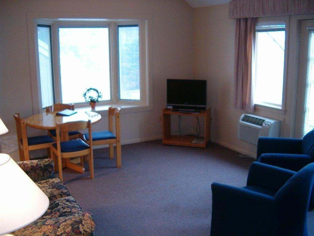 Attitash Motel & Suites 巴特利特 客房 照片